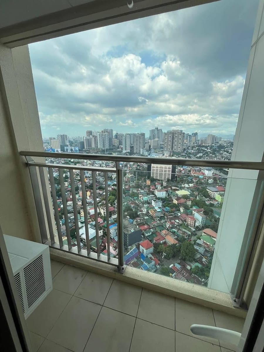 TIMES SQUARE WEST, BGC - photo 1