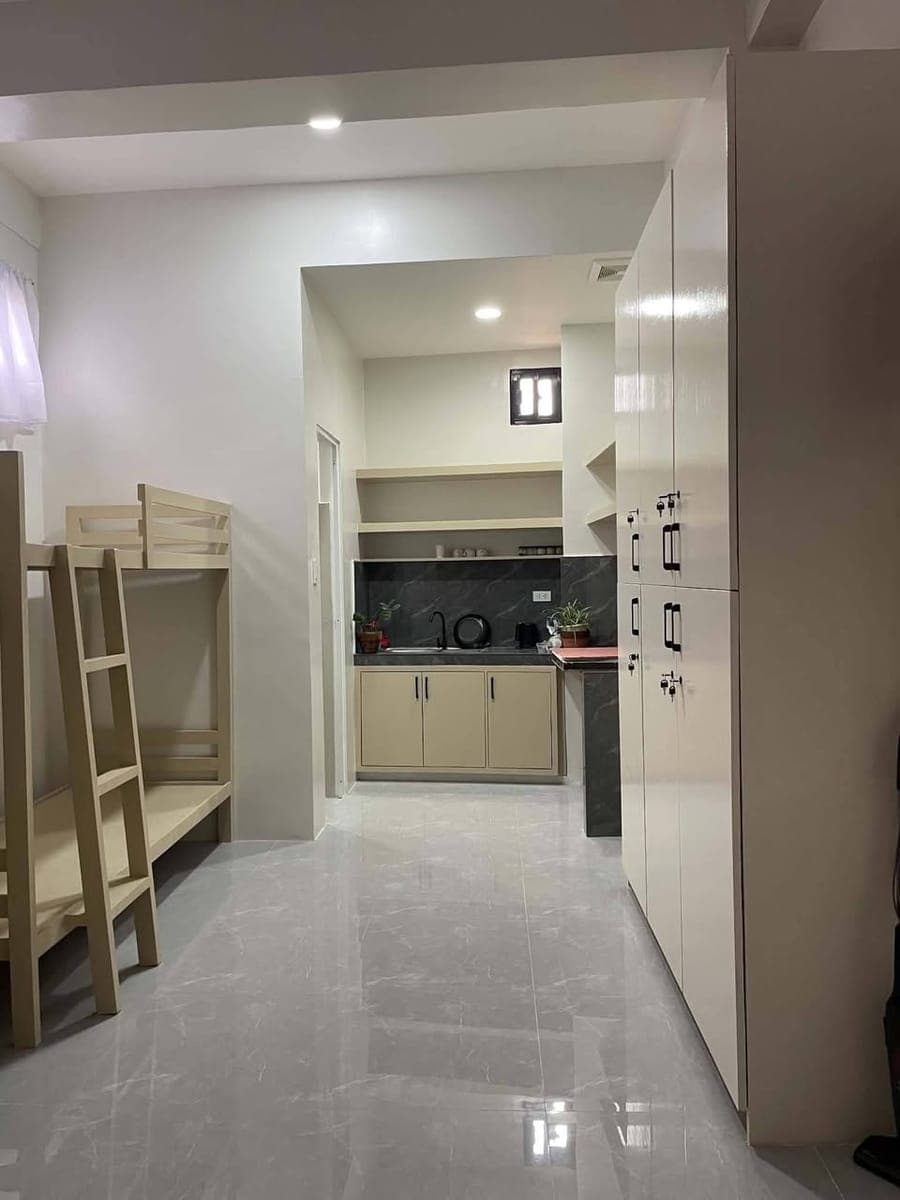 FEMALE BEDSPACE FOR RENT (newly renovated) - 3 upperdeck available! - photo 1