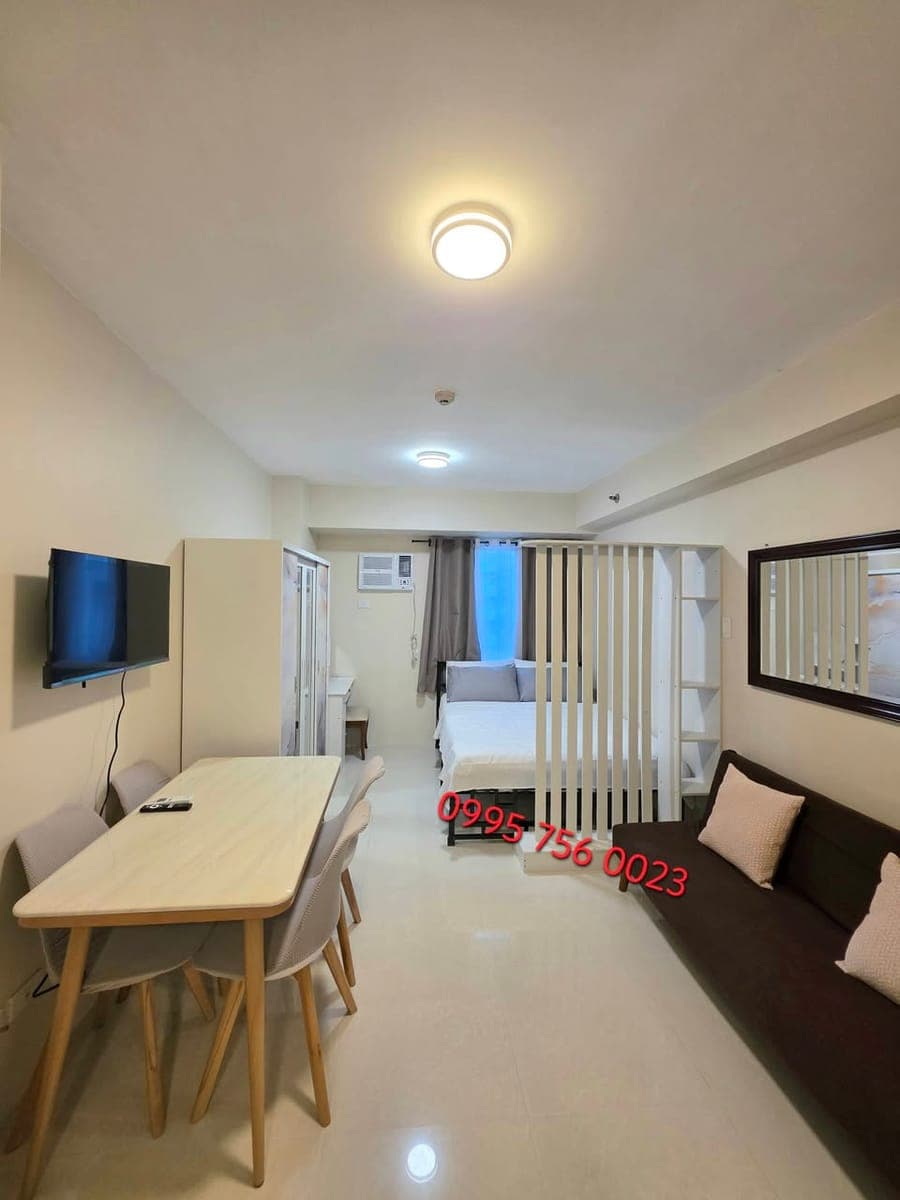 FOR RENT | MPlace Tower B | 24 sqm | Mother Ignacia Avenue, Quezon City - photo 1