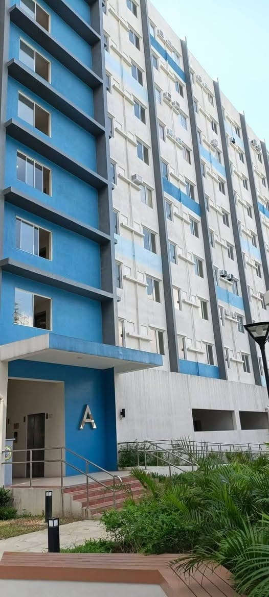 🏡 FUTURA EAST CONDO FOR RENT 🏡 - photo 1