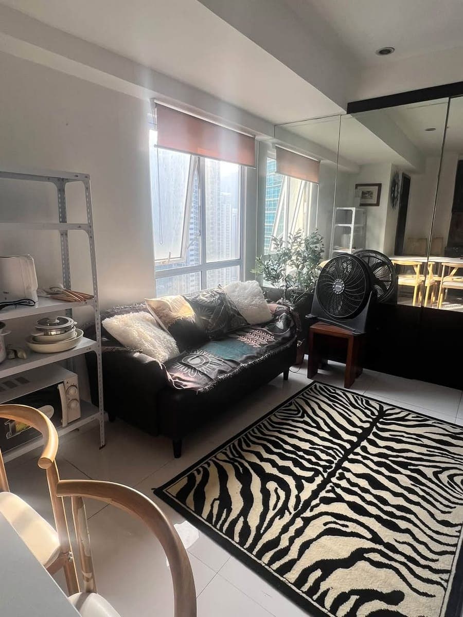ποΈ ALL-FEMALE CONDO-SHARING IN BGC - photo 1