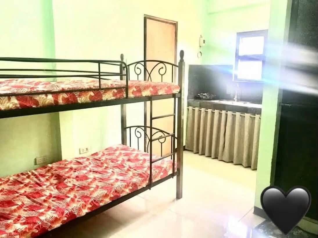 BEDSPACE - photo 1