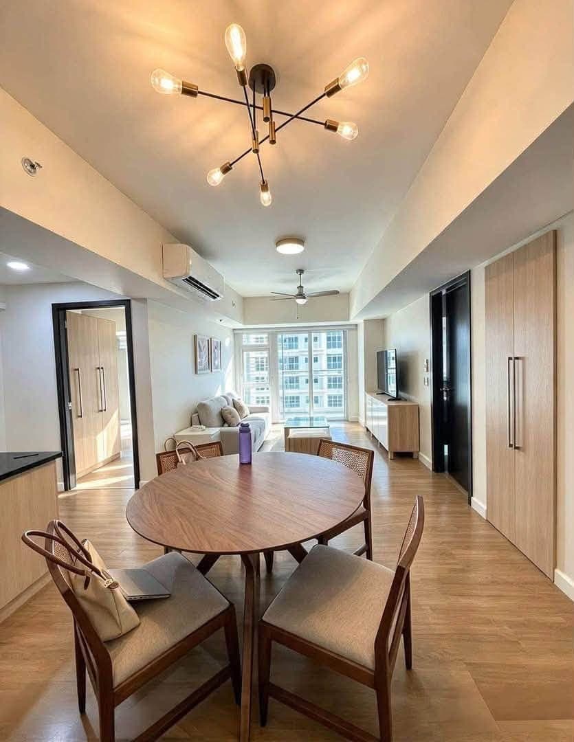 FOR RENT: THE VERANDA 2 BEDROOM (YR) - photo 1
