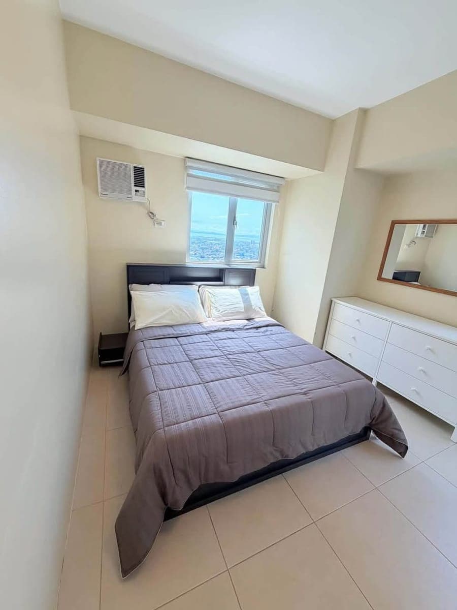 ‼️FOR LEASE🏢Trion Tower 3,Near SM Aura, BGC - photo 1