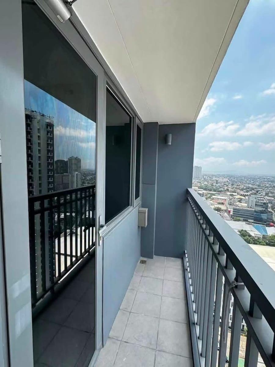 For Rent in Fame Residences Edsa, Mandaluyong (ER2248) - photo 1