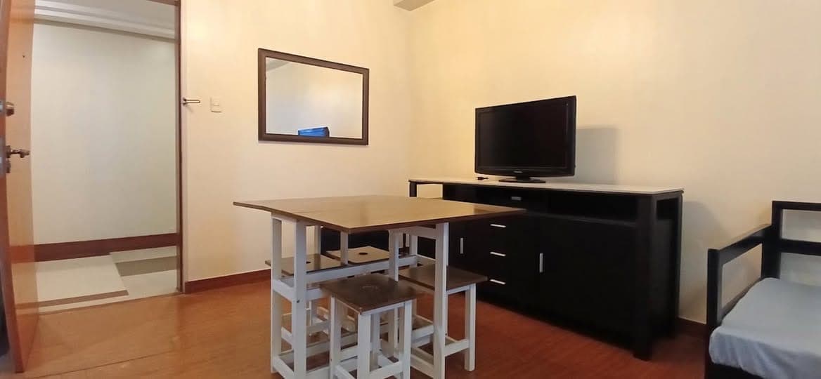 1 Bedroom Unit for Lease - photo 1