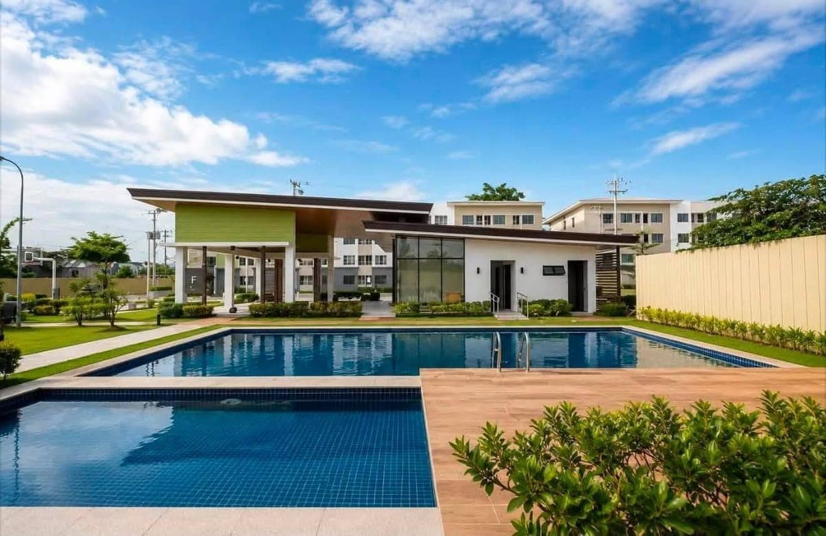 For Rent๐ - photo 1