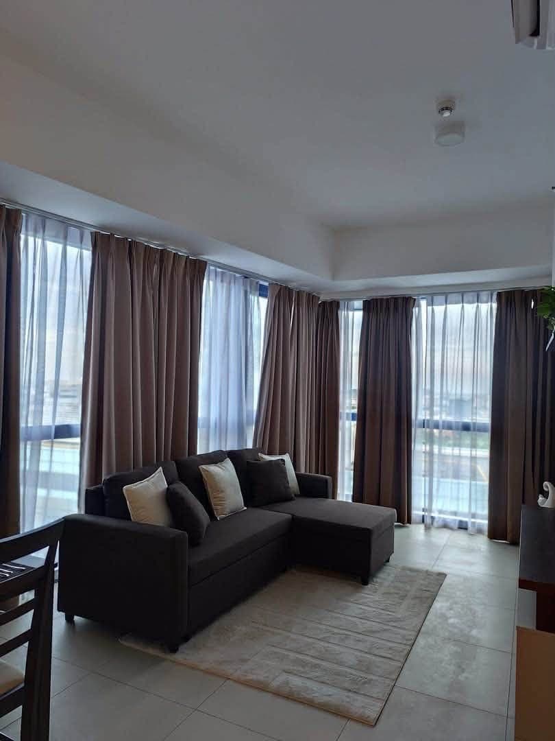 PTPA🏙️ FOR RENT | PREMIUM 1BR CORNER UNIT WITH BALCONY - photo 1