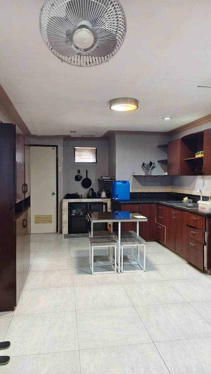 3 BEDROOM CONDO FOR RENT (Good for 5-6 pax) - photo 1