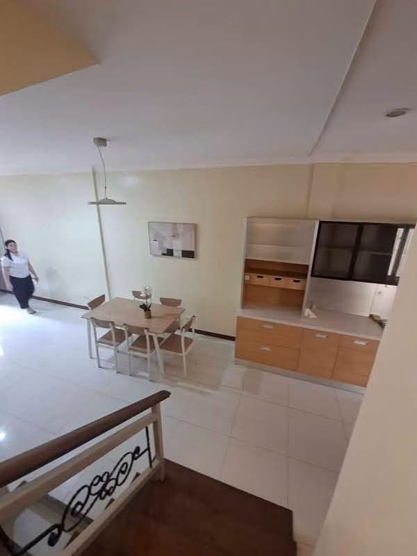 ๐2 STOREY SEMI-FURNISHED DUPLEX HOUSE FOR RENT IN MABOLO - photo 1