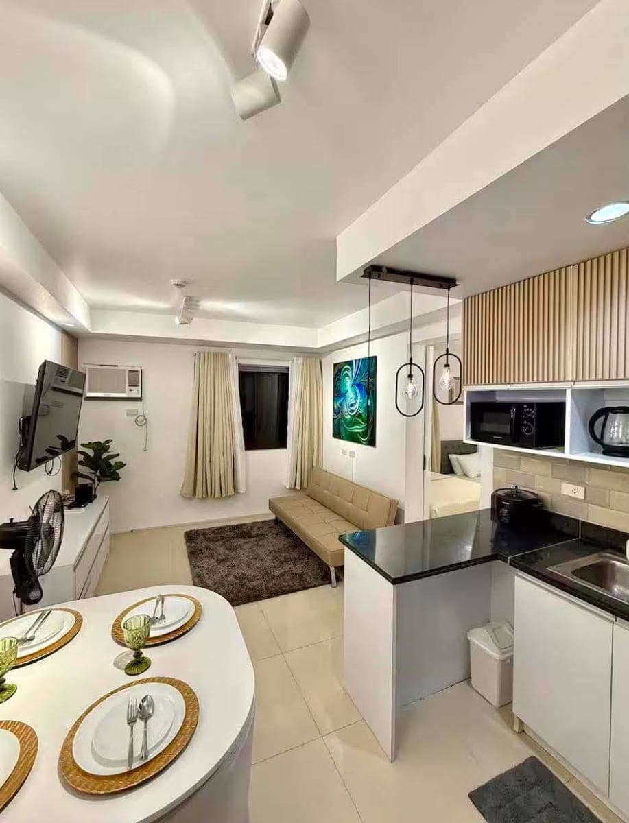 โจFor rent 1-Bedroom Fully Furnished Condo - photo 1