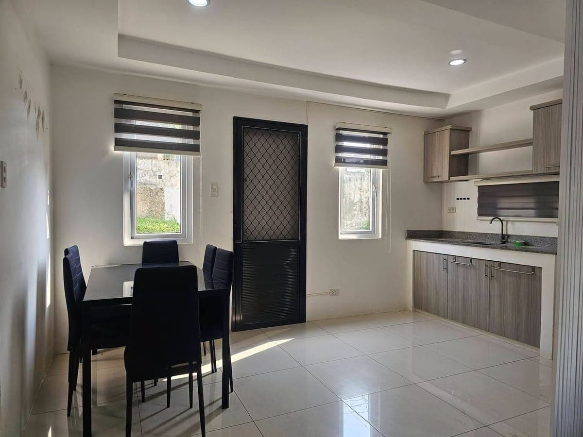 Modern spacious house for rent in San Vicente Liloan - photo 1