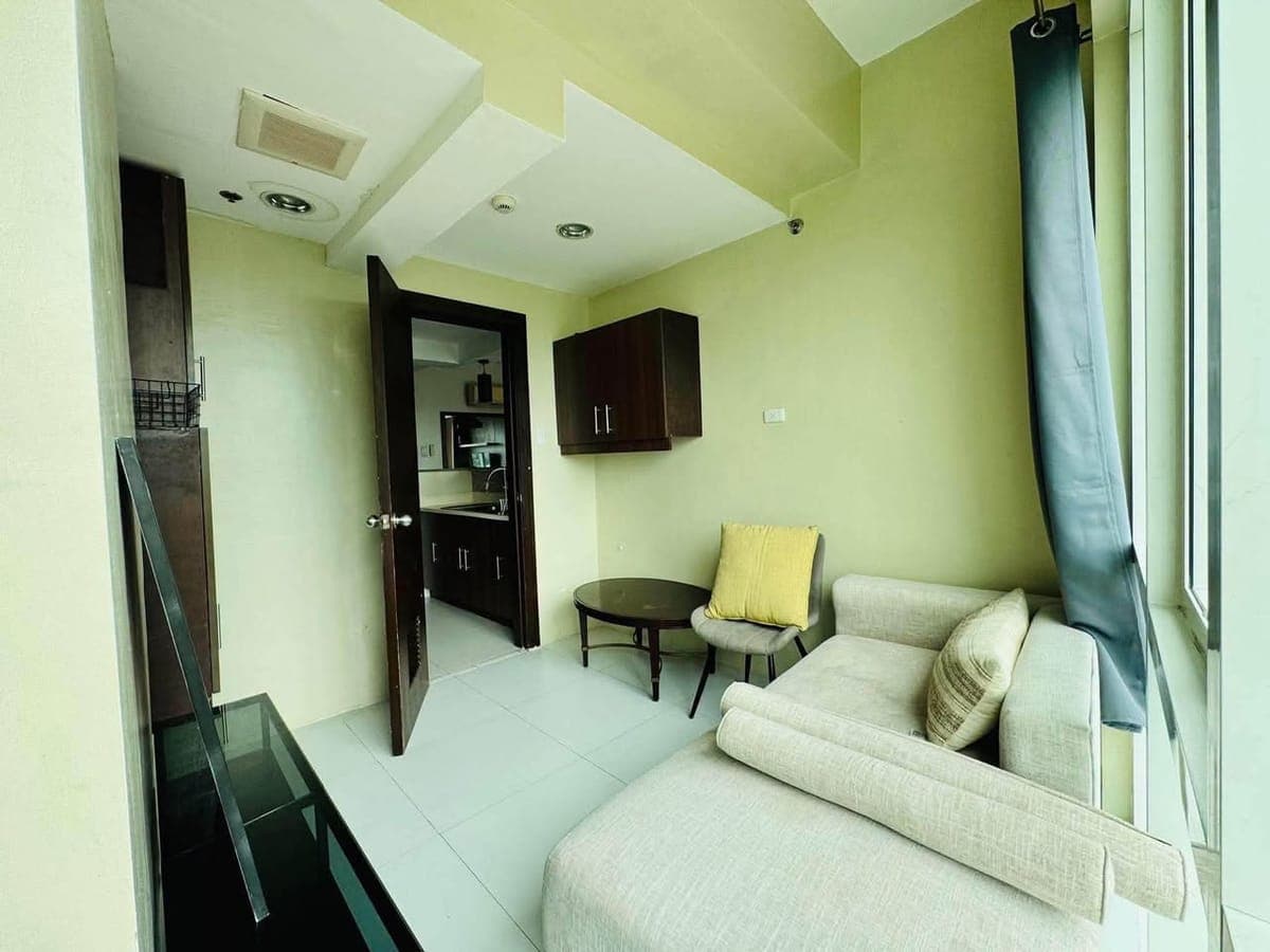 π‘ THE PADGETT PLACE CONDOMINIUM β FOR RENT - photo 1
