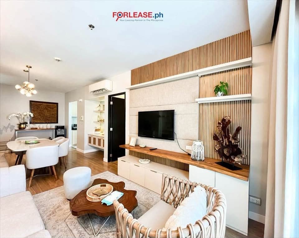 FOR LEASE: Furnished 1-Bedroom Penthouse Unit in Solinea Tower 3, Cebu Business Park - photo 1