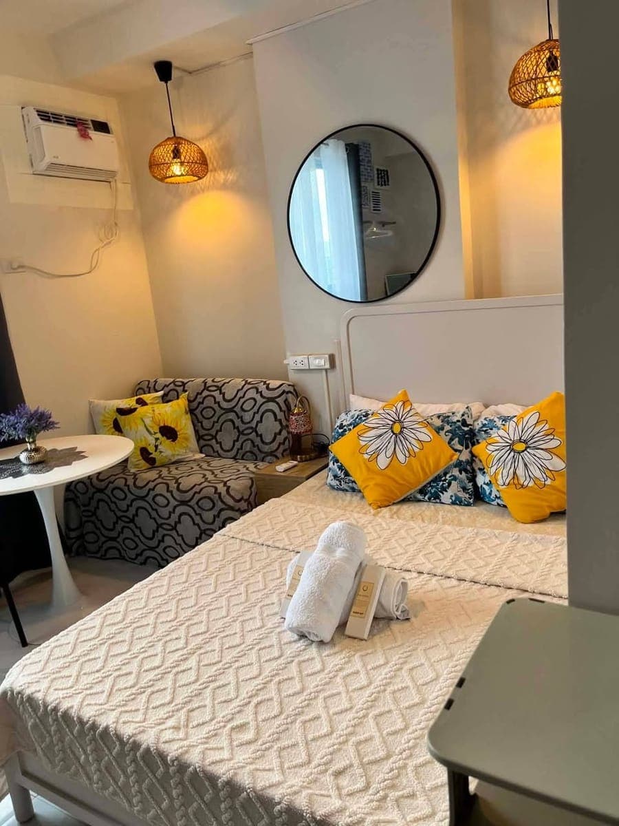 15k only! For rent near Cebu Doc, Chong Hua Fuente and Sotto Near SLRC, Toprank located in a Peacefu... - photo 1