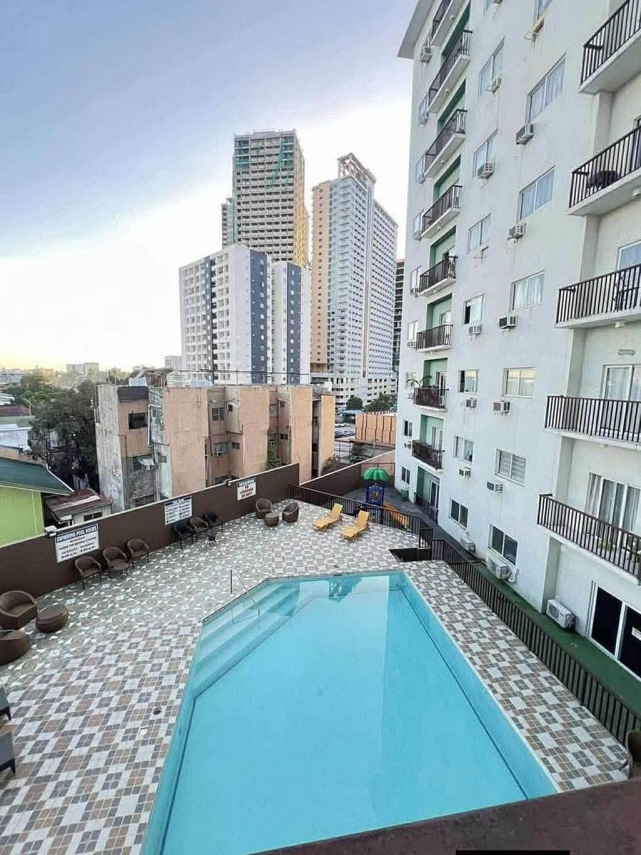 🏙 Studio Condo Unit for Rent — Spaniada Condo Residences - photo 1