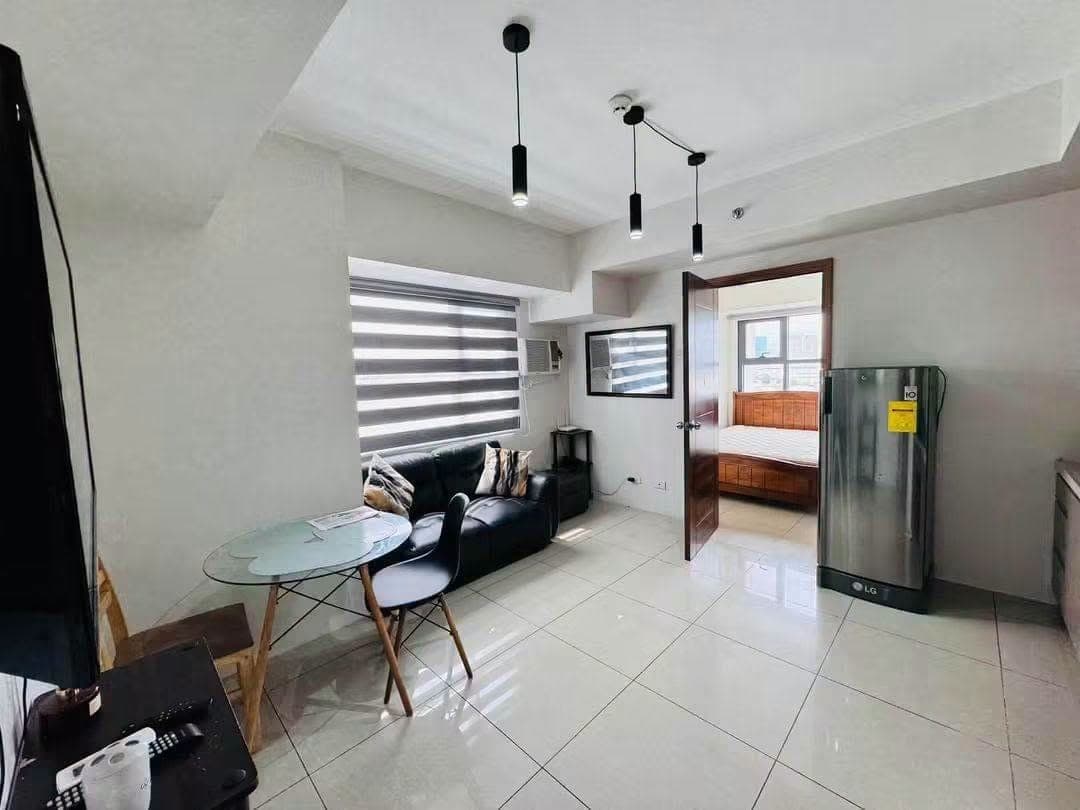 π
ππ ππππ: 1-Bedroom Corner Unit β Horizons 101β¨ - photo 1