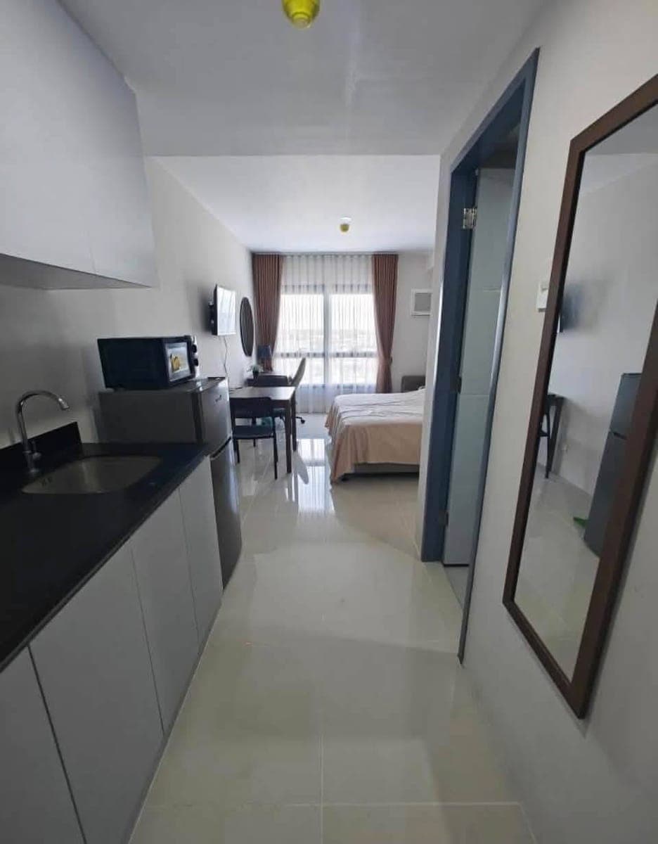 For Rentโผ๏ธ PhP 25,000.00/month - photo 1