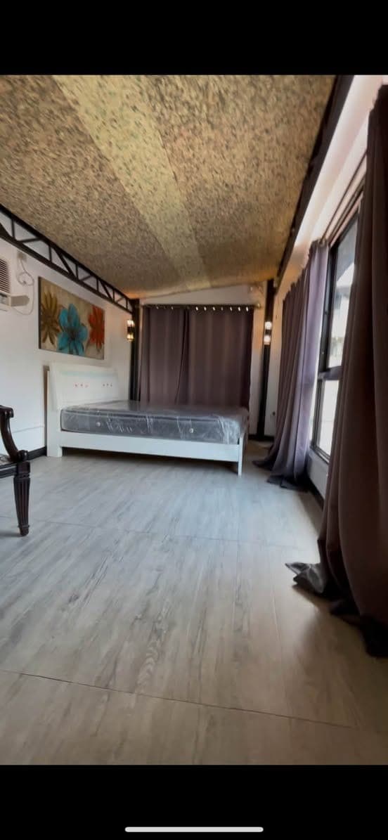 WHOLE HOUSE FOR RENT IN APAS LAHUG - Fully Furnished 1BR with Parking - 5 Mins to IT Park - photo 1