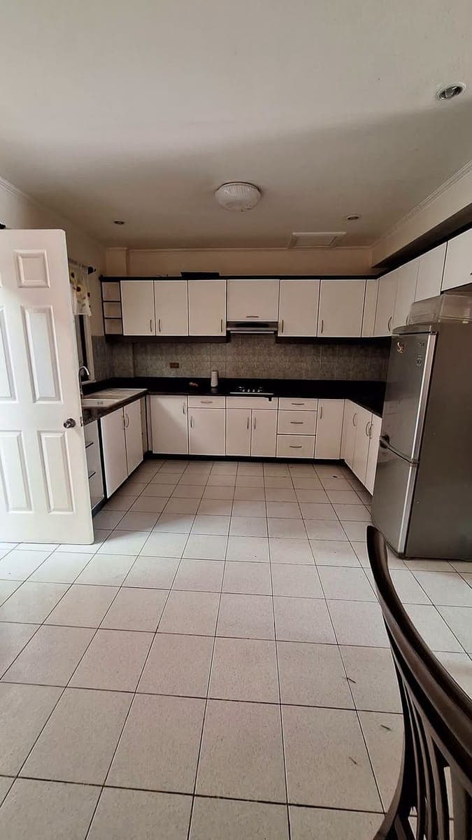 FOR RENT โ STO. NIรO VILLAGE, BANILAD, CEBU CITY - photo 1