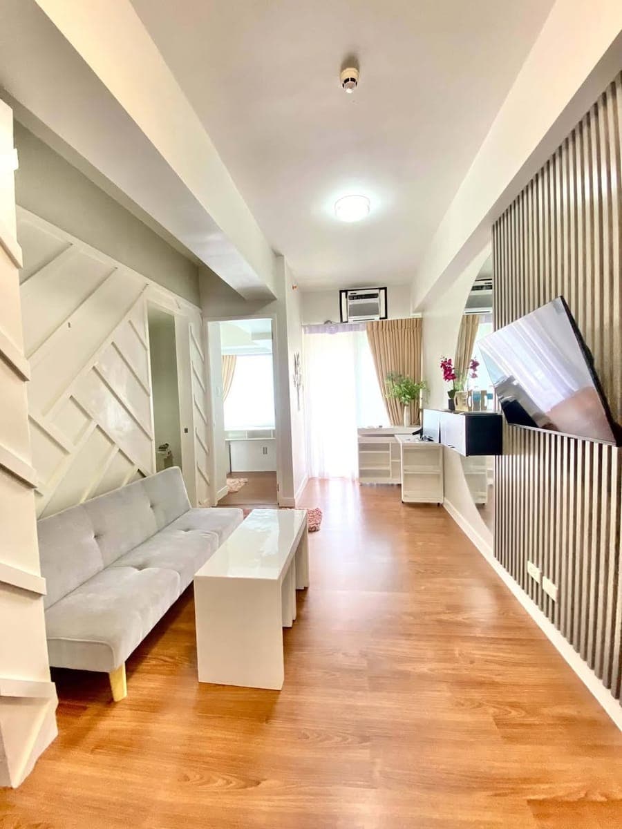 # **ποΈ FOR RENT | 1-BEDROOM CONDO AT MARCO POLO β¨** - photo 1