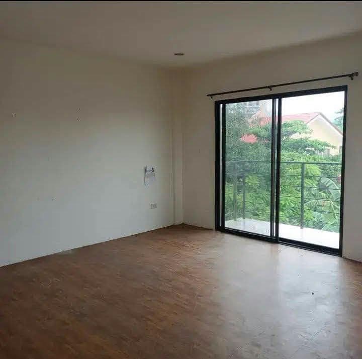 For rent Semi-furnished House and Lot inside a Subdivision in Kasambagan, Mabolo approx. 150 sqm. - photo 1