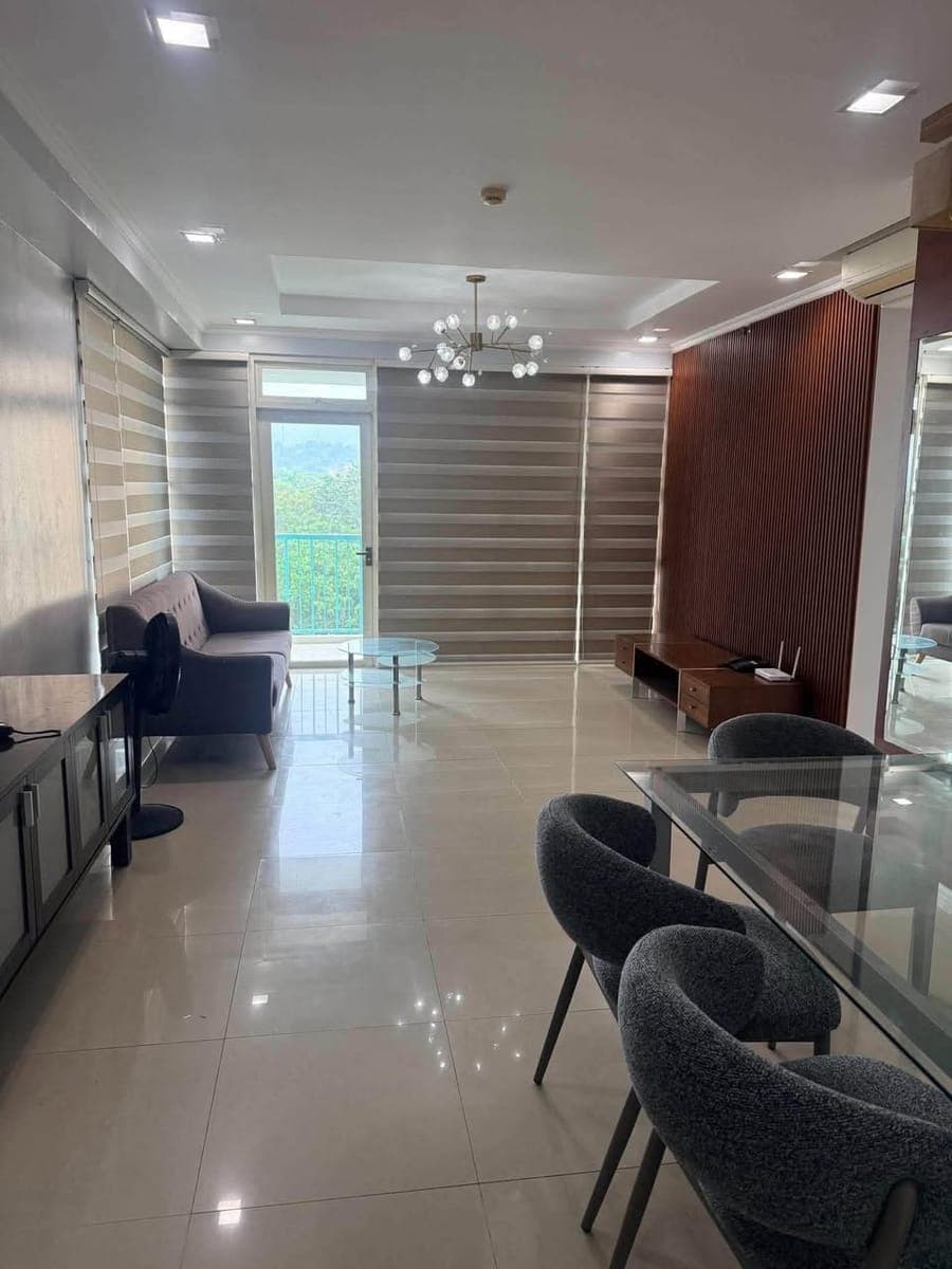 ✨FURNISHED 2-BEDROOM CONDO UNIT WITH PARKING FOR RENT IN CITY LIGHTS GARDEN, BUSAY CEBU CITY - photo 1