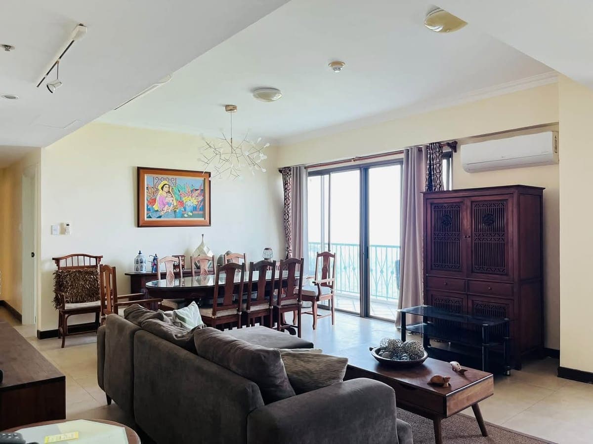 ๐ก FOR RENT | 3-BEDROOM CONDO UNIT - photo 1