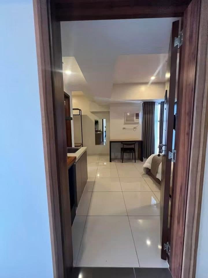 ποΈοΈ **STUNNING HIGH-FLOOR CONDO IN CEBU CITY!** *Perfect for digital nomads, expats, small families... - photo 1