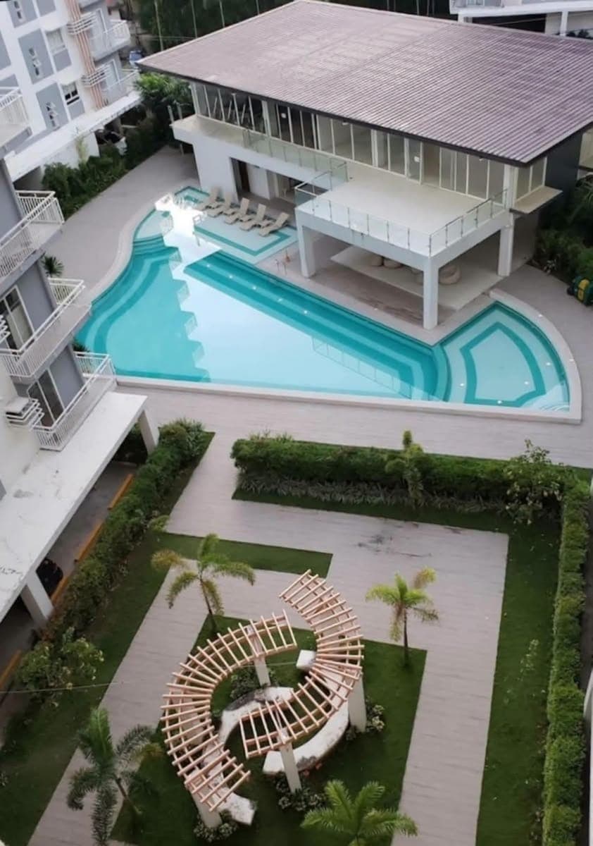 Mivesa Garden Residences Studio for Rent - photo 1