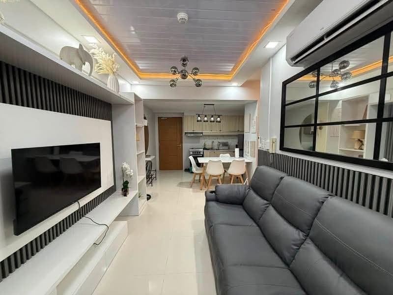 FOR RENT | 2-BEDROOM PENTHOUSE ā TAFT EAST GATE - photo 1