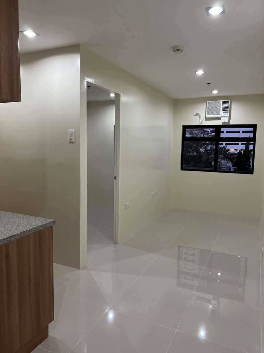 π‘ **1BR CORNER UNIT FOR LONG-TERM RENT | MIDPOINT RESIDENCES** - photo 1
