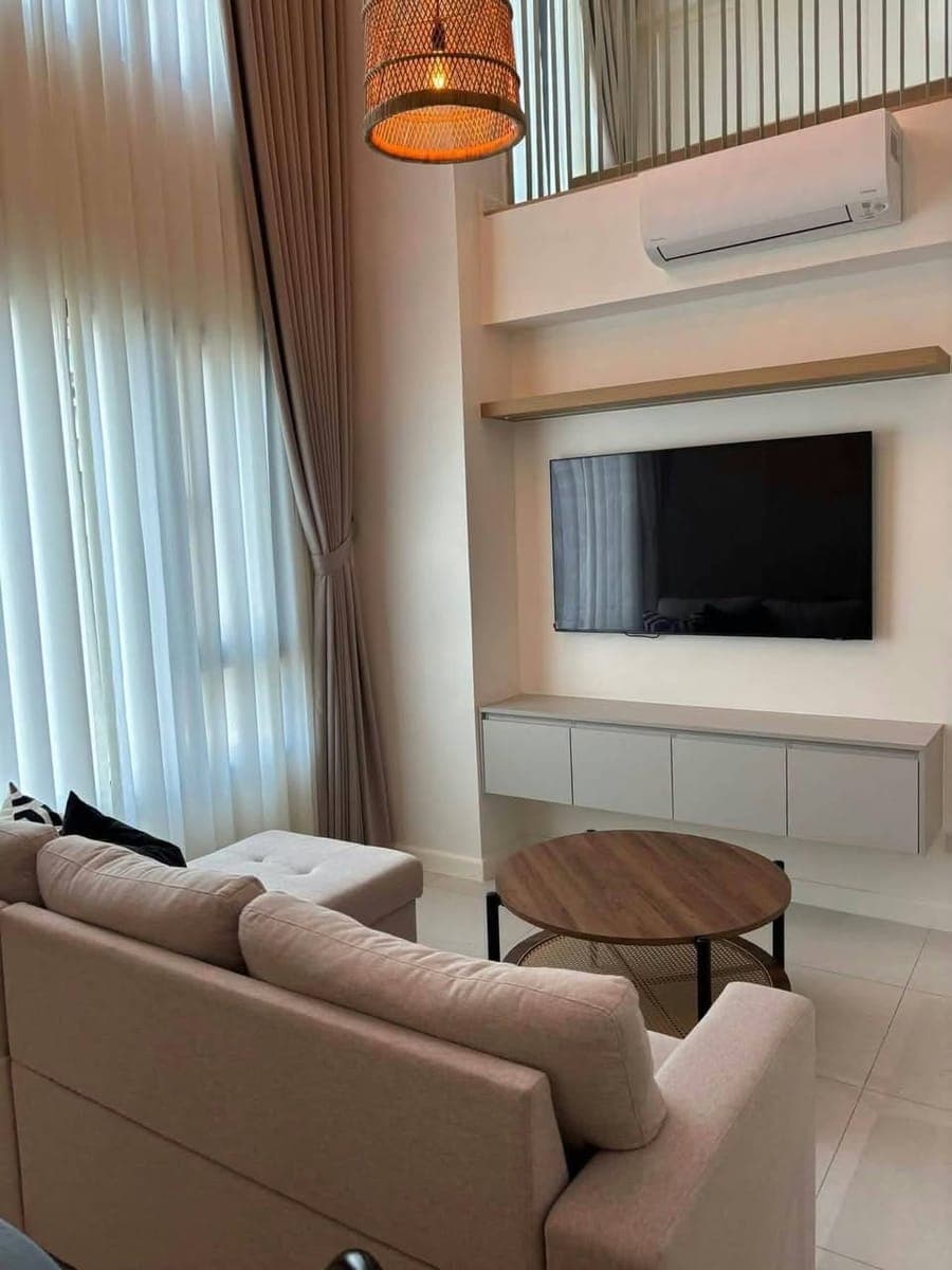 2-BEDROOM CEBU LOFT CONDO FOR RENT | MANDANI BAY โ๏ธโ๏ธ - photo 1