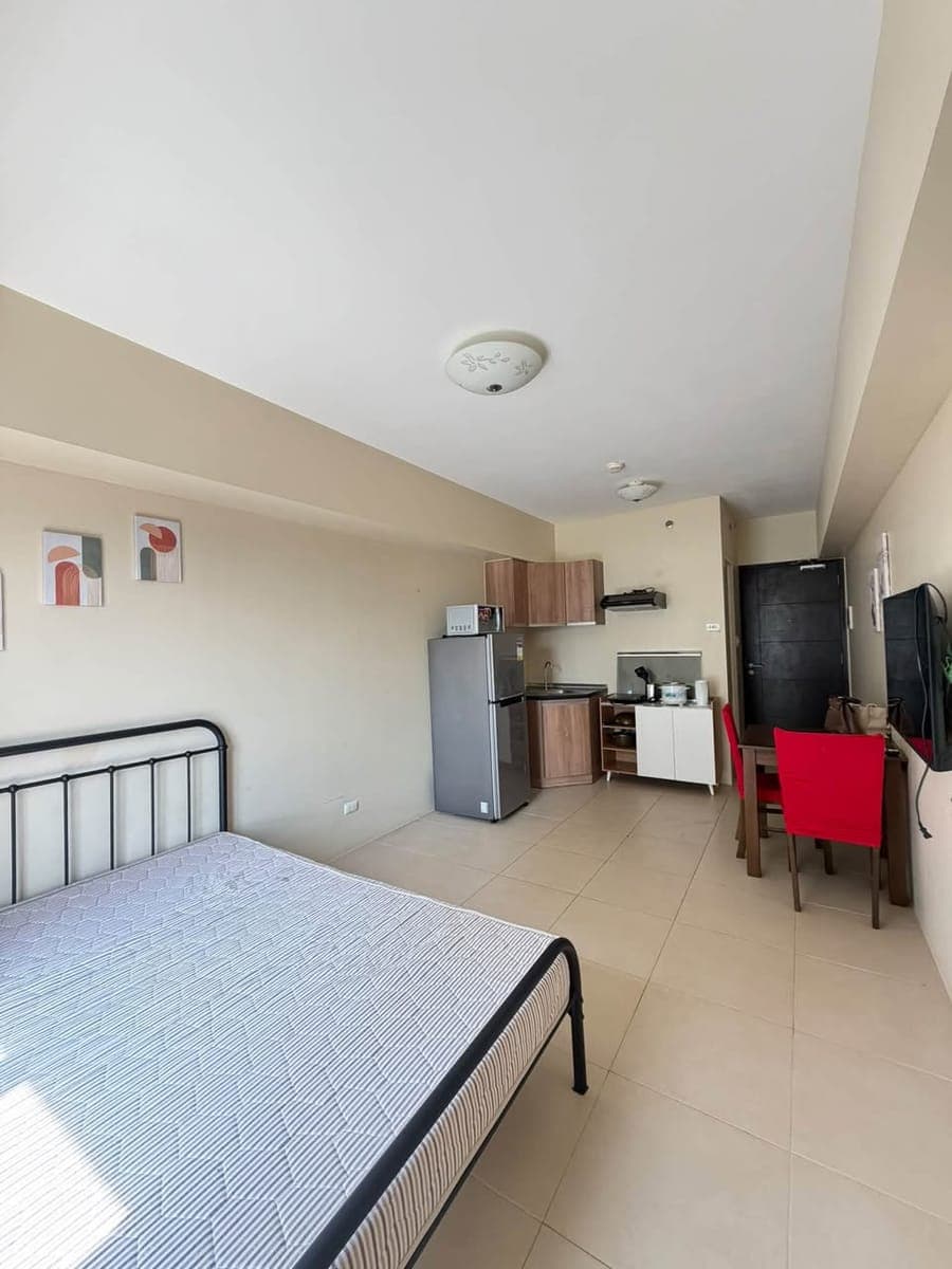 FOR RENT: Studio Unit at Avida Riala Tower 2 - photo 1