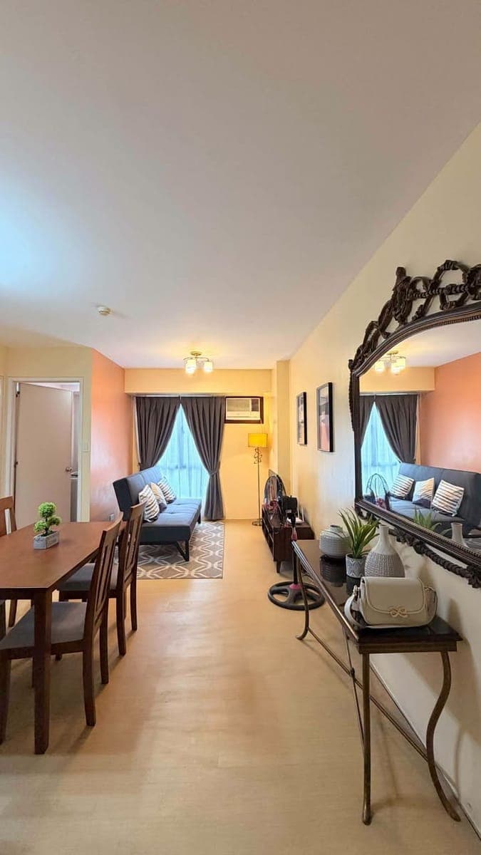 FOR RENT Fully Furnished 1 Bedroom Unit Avida Tower 2 (infront Sugbu Mercado) - photo 1