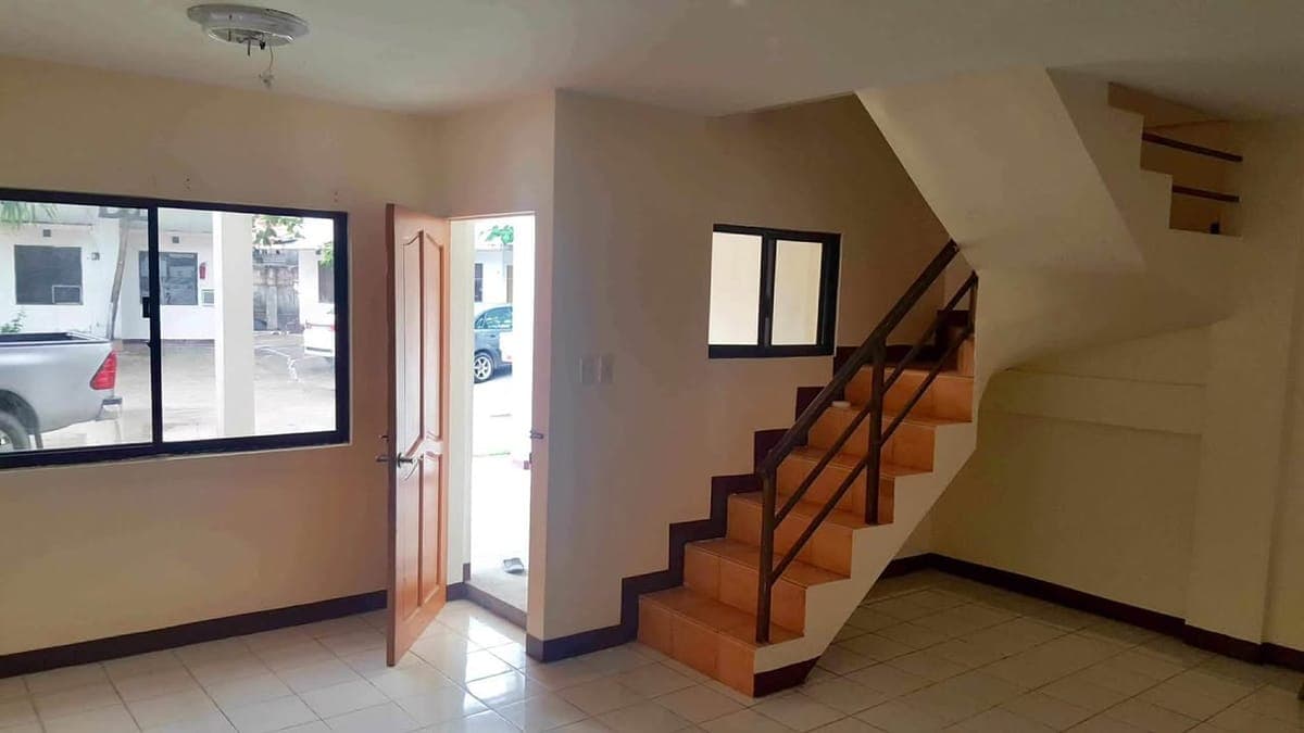 🏡HOUSE FOR RENT IN MANDAUE🏡 - photo 1