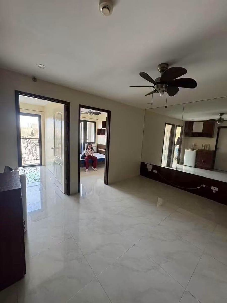 ‼️SEMI-FURNISHED 2BR w/ balcony FOR RENT@22k/month‼️🌞One Oasis Residences - photo 1