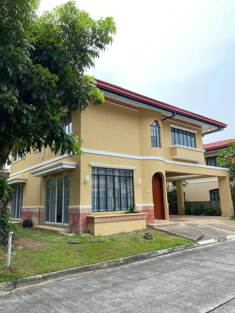 🔥SPACIOUS HOUSE FOR RENT 🔥 - photo 1