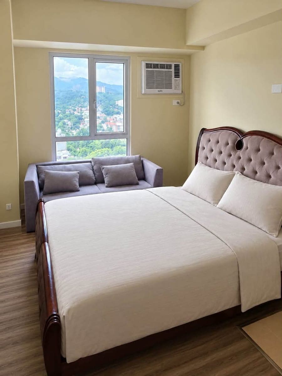 For Rent Unit in Avida Riala Tower 4 - photo 1