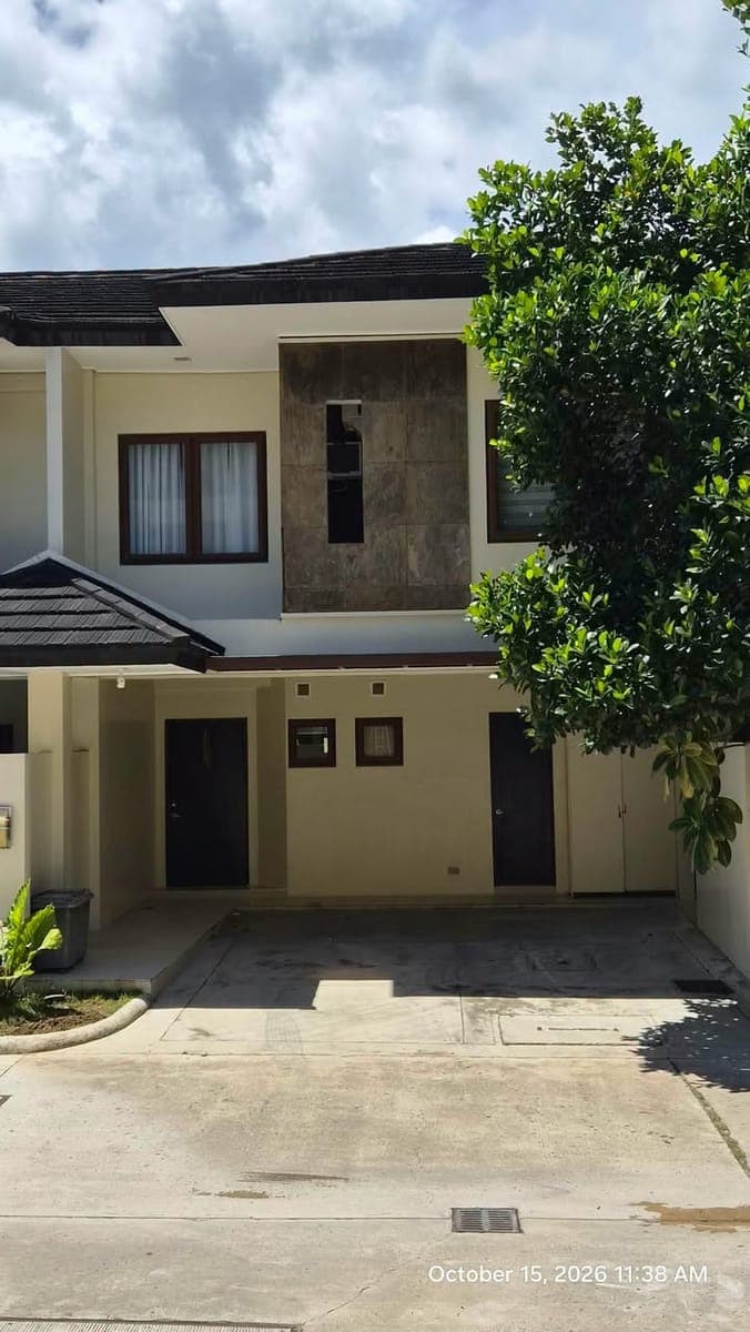 House for Rent - photo 1