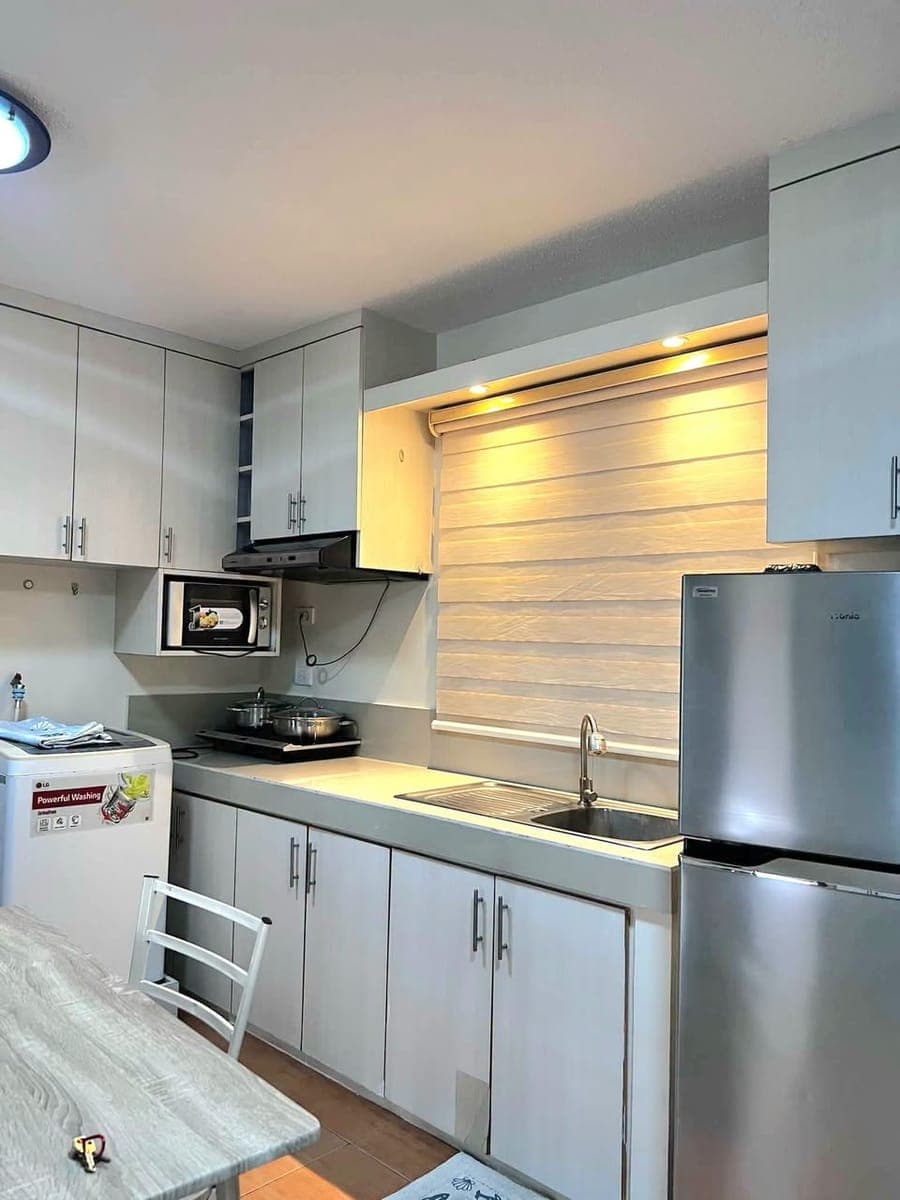 2-BEDROOM FULLY FURNISHED CONDO FOR RENT IN ONE OASIS WITH BALCONY - photo 1