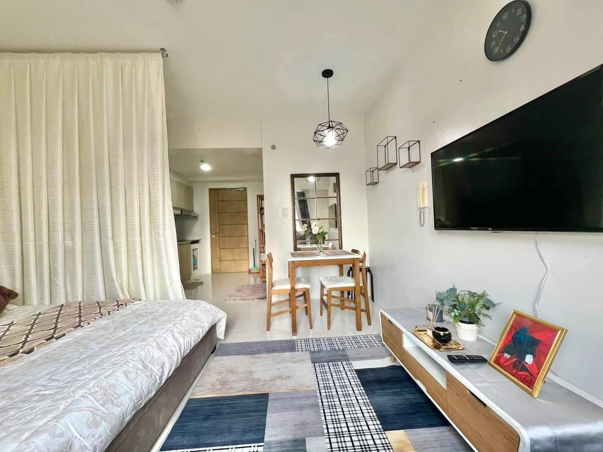 β
NOW AVAILABLE FOR RENT | Fully Furnished Spacious Studio Unit β±25K/mo including dues β
- photo 1