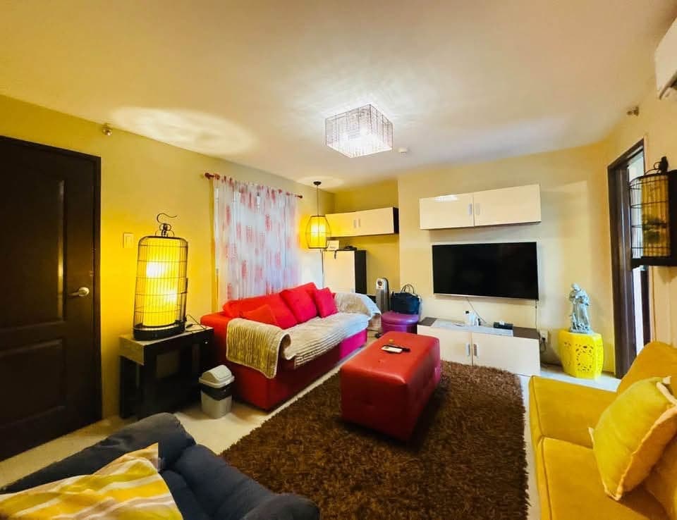 FOR LEASE: Furnished 3-Bedroom Unit in One Oasis Mabolo (with Parking) - photo 1