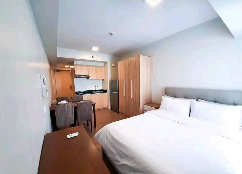 Solinea studio condo for RENTβ - photo 1