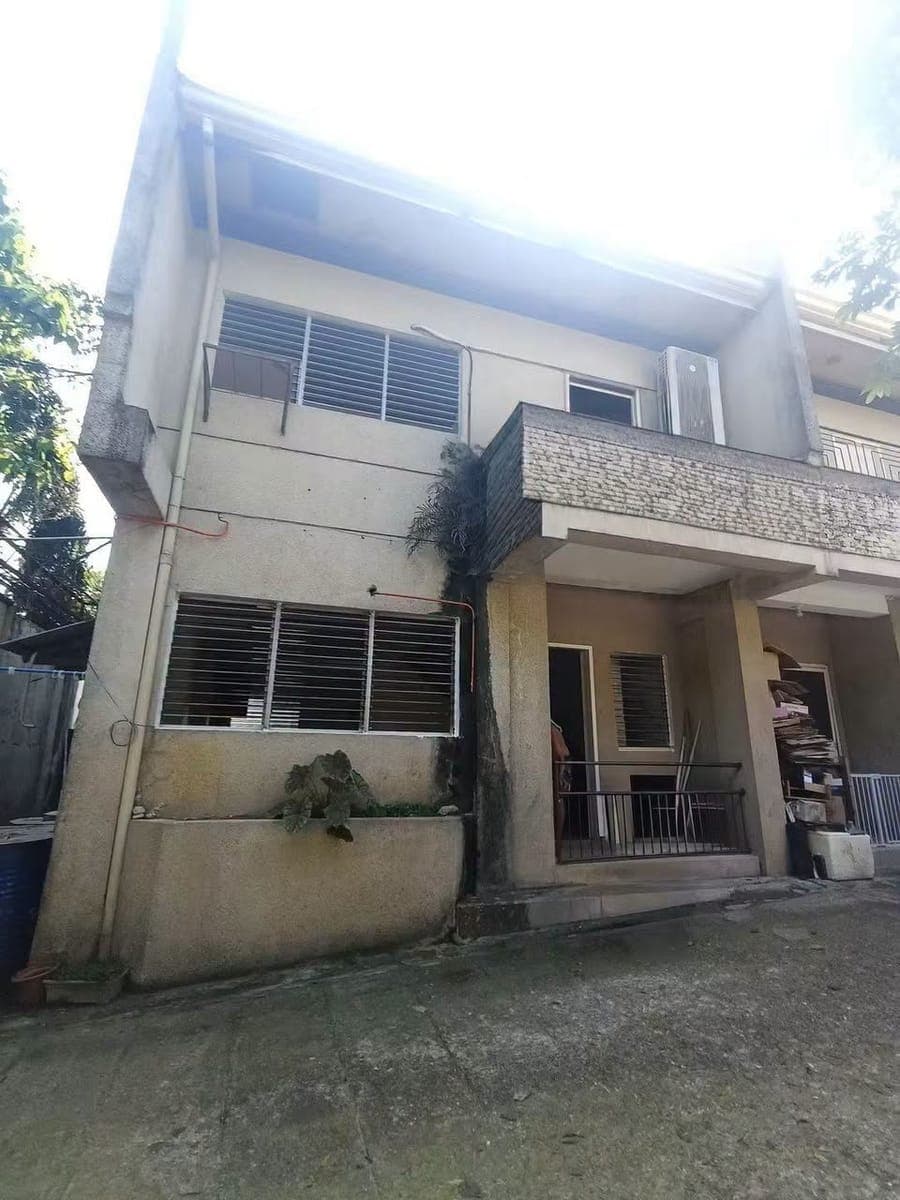 ‼️4BR HOUSE FOR RENT -PEACE VALLEY LAHUG‼️30K PER MONTH - photo 1