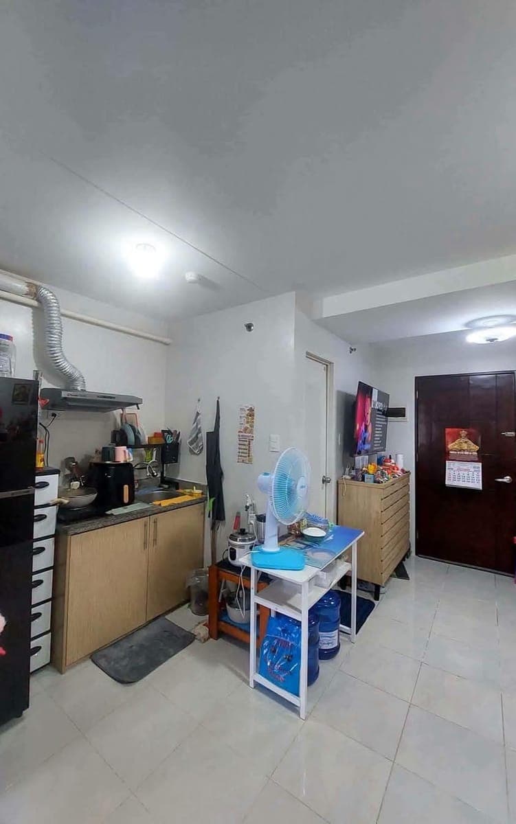 FOR RENT- 2Br Condo in Banilad Cebu. - photo 1