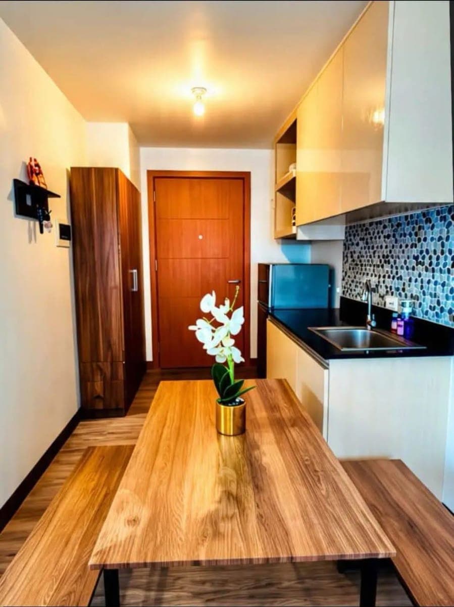 🏙️ FOR RENT - photo 1