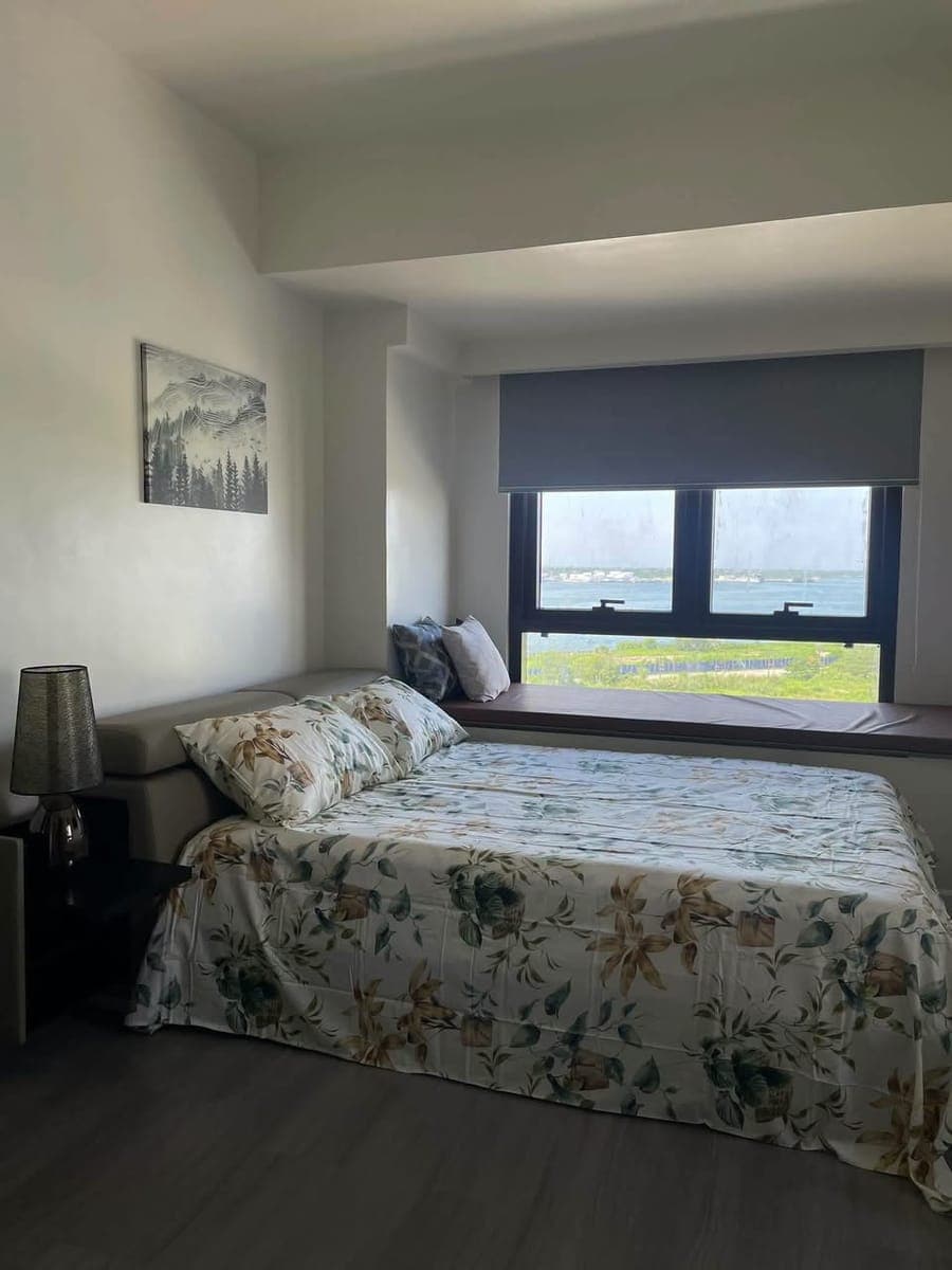 1BR w/ Balcony & Sea View for Rent | Mandani Bay Quay Tower 1 40K MONTLY - photo 1