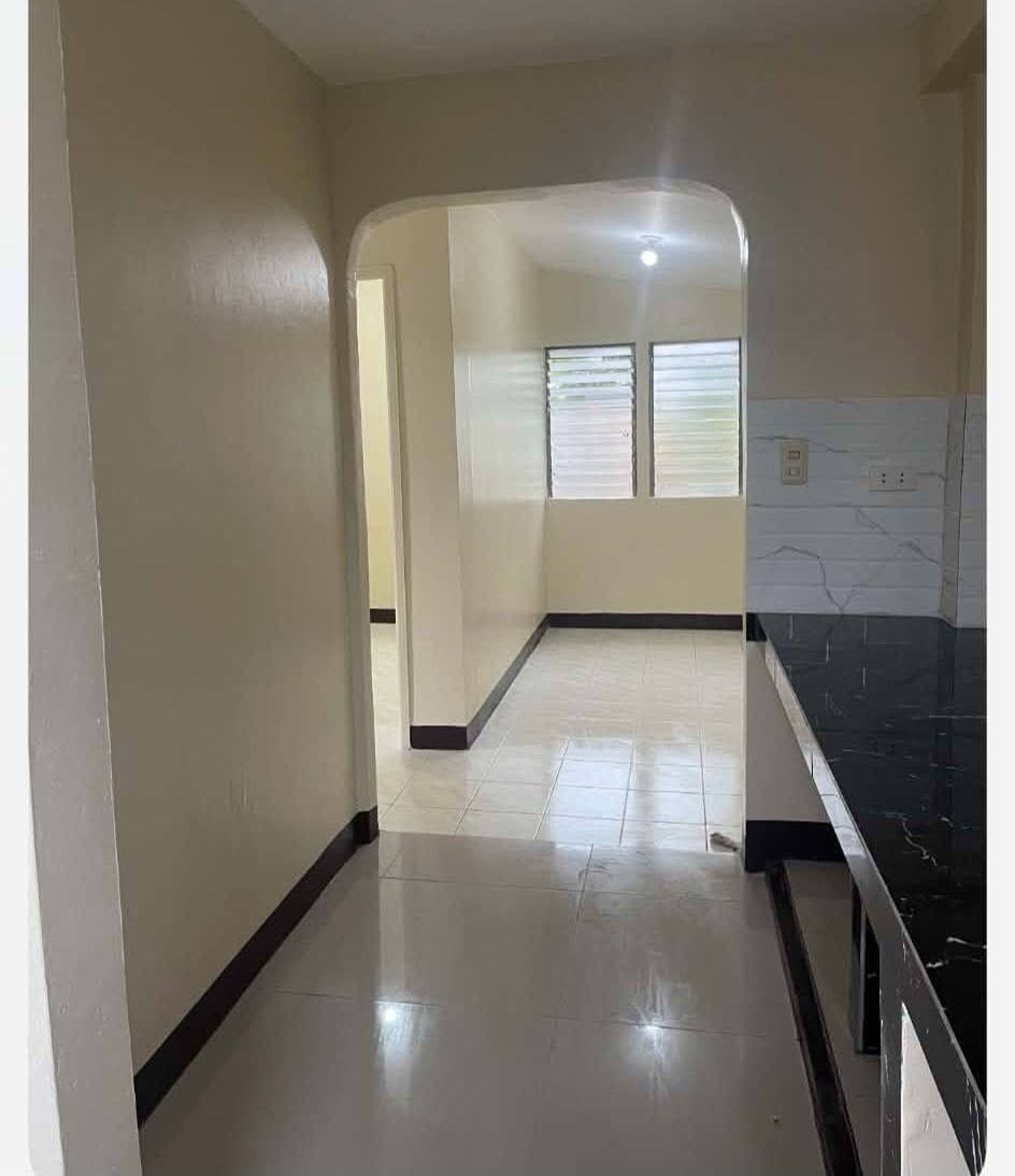Unfurnished Corner Bungalow House for Long Term Rent in Bacolod City. 8,800 pesos Monthly Rent (1 ri... - photo 1