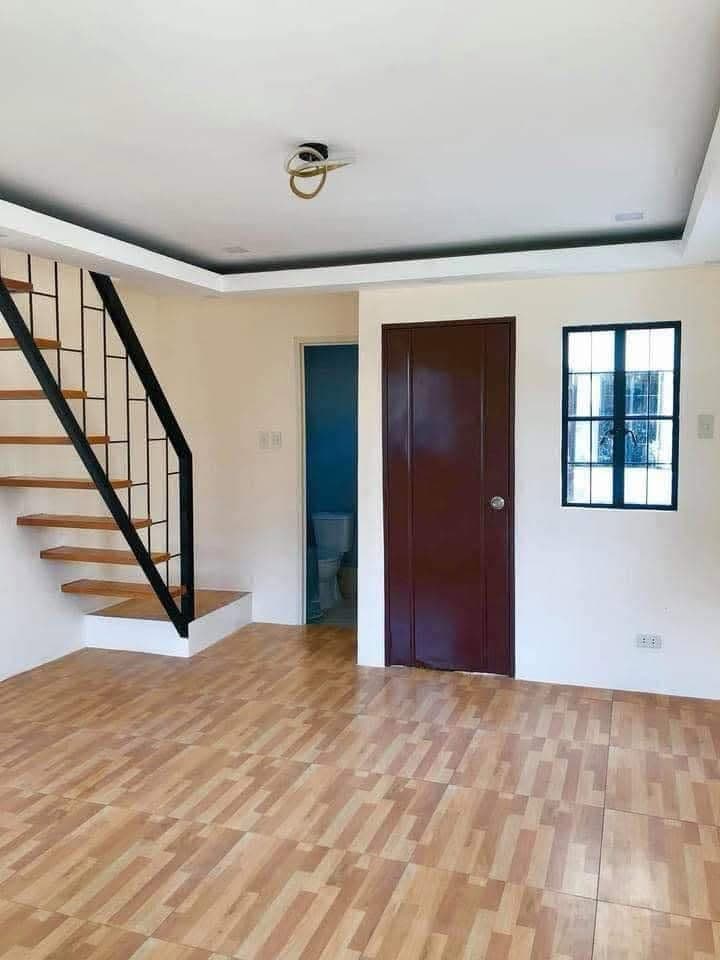 2 bed rooms House for rent or assume Lumina homes phase 2 without back extension and fence - photo 1